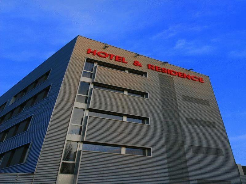 Silver Residence Hotel Bagnolo in Piano Екстер'єр фото